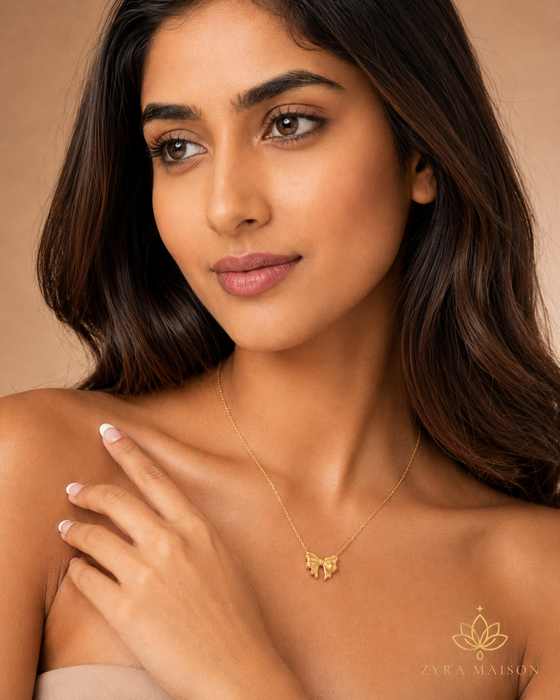 Bow Gold Pendant