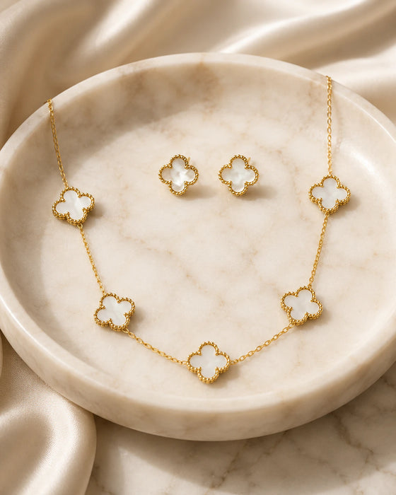 Clover Necklace Set