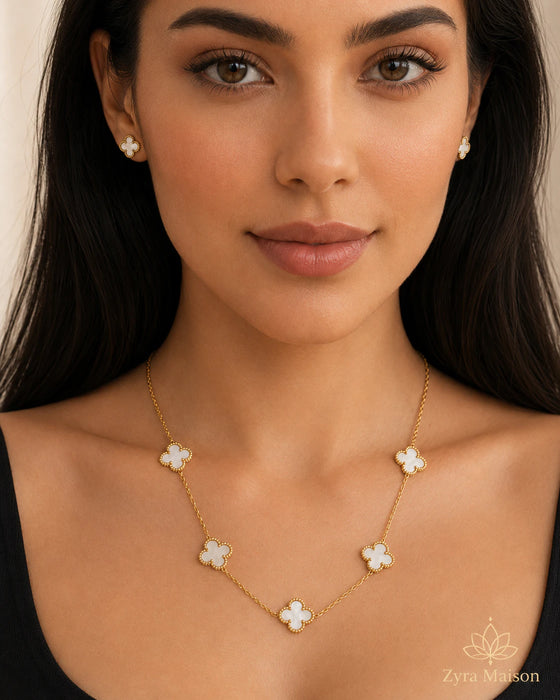 Clover Necklace Set