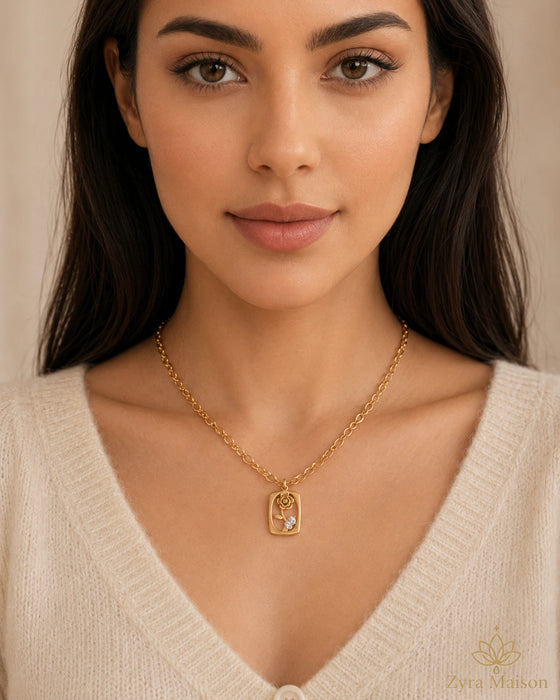 Rose Pendant Necklace